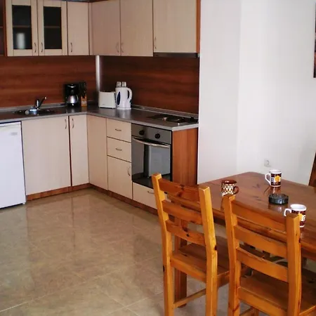 Lazur 1-5 Complex Отель