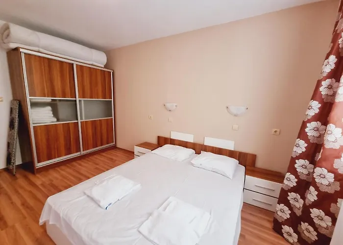 Lazur 1-5 Complex 4* Święty Włas