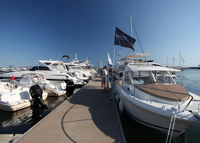 Lazur 1-5 Complex 4* Święty Włas